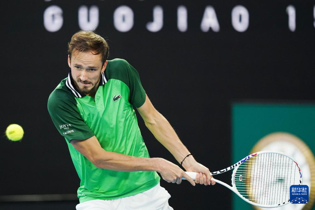 同时为替补 同时为替补